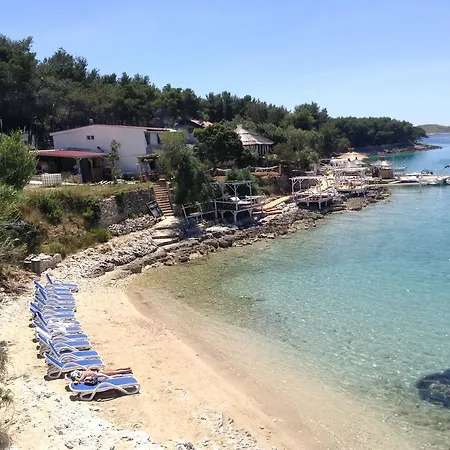 Holiday Dessa Palmizana Hvar Town